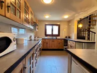 Недвижимость House for sale in Pal with 4 bedrooms: 13