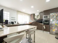 Недвижимость Independent chalet with spectacular views and sun: 1