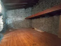 Недвижимость Unique property in the heart of Andorra: 2