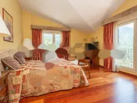 Недвижимость Chalet in exclusive residential area of Escaldes: 9