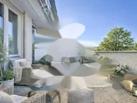 Недвижимость Apartment 5 rooms: 1