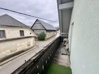 Недвижимость Дом, Подхом: 21