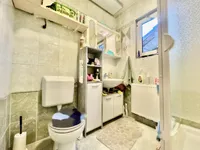 Недвижимость Дом, Подхом: 22