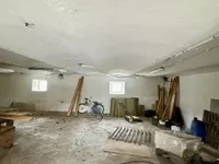 Недвижимость Дом, Подхом: 23