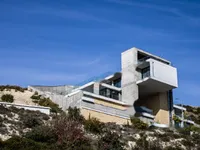 Недвижимость Luxury 6 Bedroom Villafor Sale in Agios Tychonas, Limassol: 2