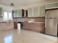 Недвижимость Charming 2 Bedroom Duplex Just Steps from the Sea in a Beautiful Complex: 1