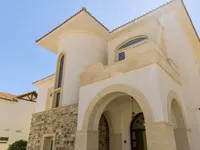 Недвижимость 6 Bedroom Villa for Sale in Pervolia, Larnaca: 23