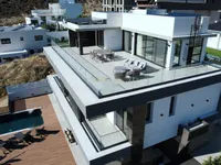 Недвижимость 6 Bedroom Seaview Villa For sale in Agios Athanasios, Limassol: 1
