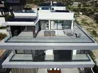 Недвижимость 6 Bedroom Seaview Villa For sale in Agios Athanasios, Limassol: 3