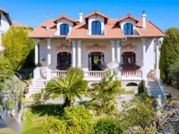 Недвижимость Maison Carnot Cannes: 1