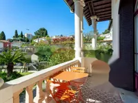 Недвижимость Maison Carnot Cannes: 2