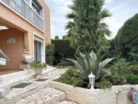 Недвижимость Maison La Bocca: 4