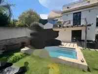 Недвижимость Maison Petit Juas: 2