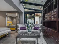 Недвижимость Burnaby Street: 4