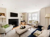 Недвижимость Wharfedale Street: 9