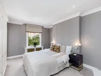 Недвижимость Walton Street: 1