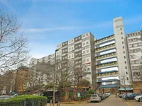 Недвижимость Arthur Court, Charlotte Despard Avenue: 6