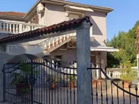 Недвижимость Дом, Гриньян.: 11