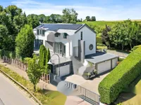 Недвижимость House 4 bedrooms for sale in Limpach: 1