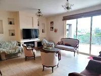Недвижимость 3 + 1 Bedroom Apartment For Sale In Agios Spyridonas, Limassol: 2
