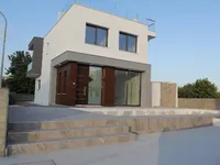 Недвижимость 3 Bedrooms Detached house For sale in Mesogi: 1