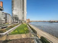 Недвижимость Waterfront Drive: 4