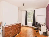 Недвижимость Albion Avenue: 12