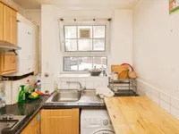 Недвижимость Albion Avenue: 13