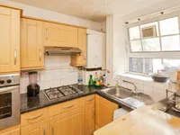 Недвижимость Albion Avenue: 16