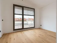 Недвижимость Квартира, 5+ комнат, Новая Любляна, Бежиград.: 9