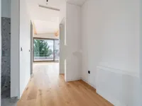 Недвижимость Квартира, 5+ комнат, Новая Любляна, Бежиград.: 15