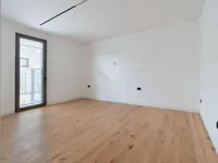 Недвижимость Квартира, 4-комнатная, Новый Бежиград: 8