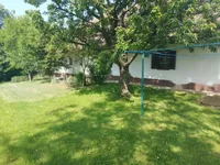 Недвижимость Усадьба Приусадебное хозяйство Моравци: 2