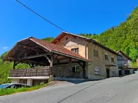 Недвижимость Поместье, ферма Чолнишче.: 1