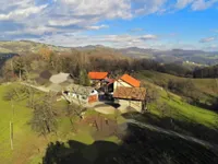 Недвижимость Усадьба, ферма Габрник: 2