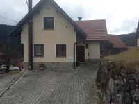 Недвижимость Дом, Ретье, Лошки Поток: 1