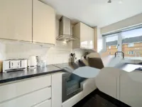 Недвижимость Windmill Drive: 13