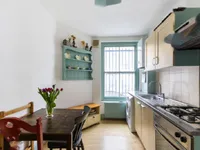 Недвижимость Holloway Road: 16