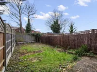 Недвижимость Cedar Road: 5