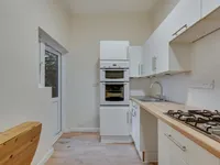 Недвижимость Cedar Road: 10