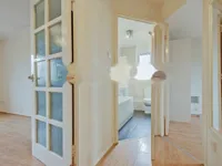 Недвижимость Cornmow Drive: 4