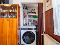 Недвижимость Трёхкомнатная квартира в центре: 8