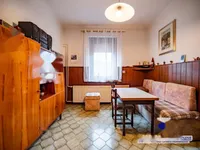 Недвижимость Трёхкомнатная квартира в центре: 12