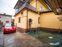 Недвижимость Трёхкомнатная квартира в центре: 22