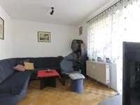 Недвижимость Четырехкомнатная квартира Шентвид: 4