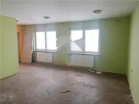 Недвижимость Коммерческое помещение в центре: 5