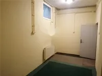 Недвижимость Коммерческое помещение в центре: 9