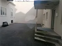 Недвижимость Коммерческое помещение в центре: 22