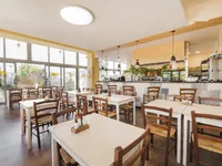 Недвижимость Коммерческое помещение Чрнуче: 2