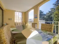 Недвижимость Apartment Croix des Gardes: 17